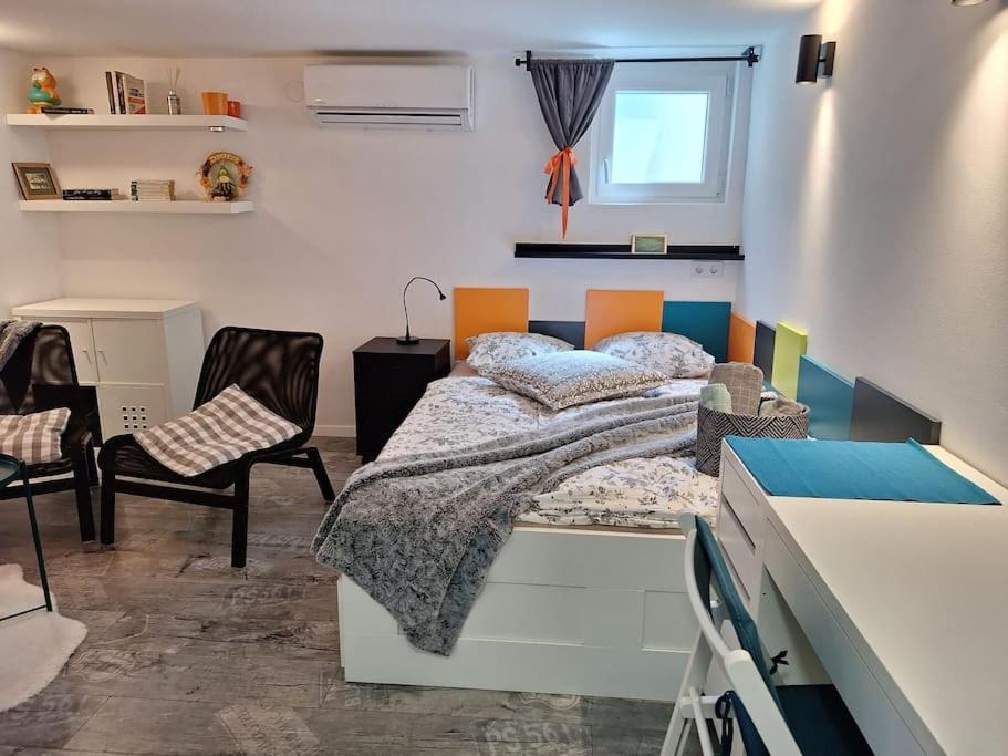New Studio Apartment Emmy With Free Street Parking Загреб Экстерьер фото