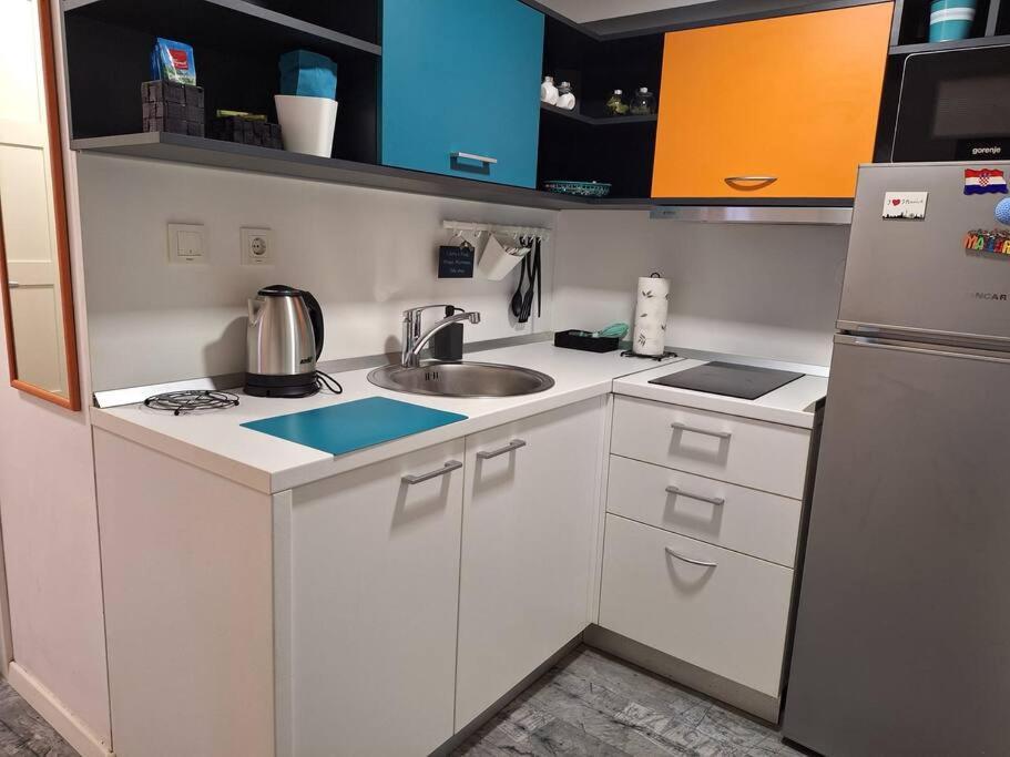 New Studio Apartment Emmy With Free Street Parking Загреб Экстерьер фото